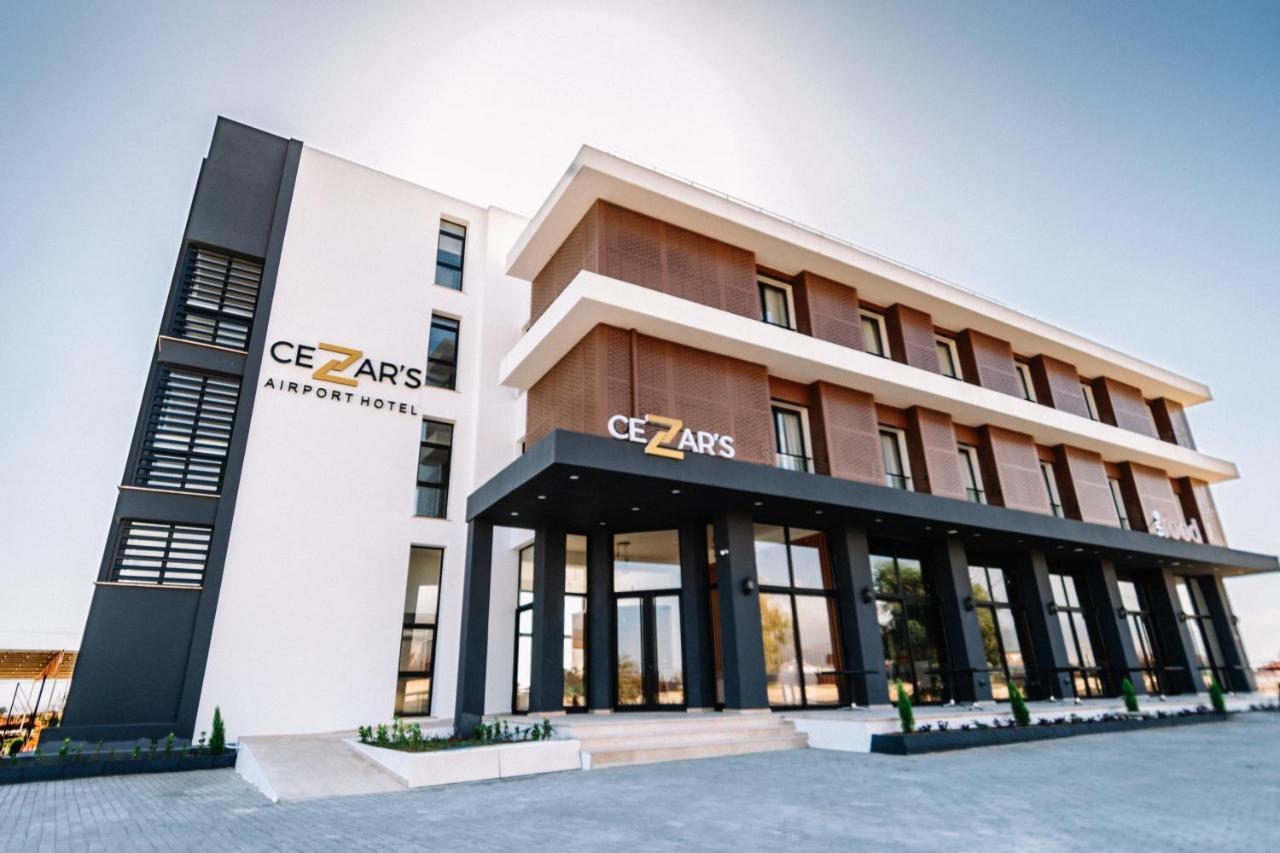 Cezar'S Airport Hotel Нікосія Екстер'єр фото